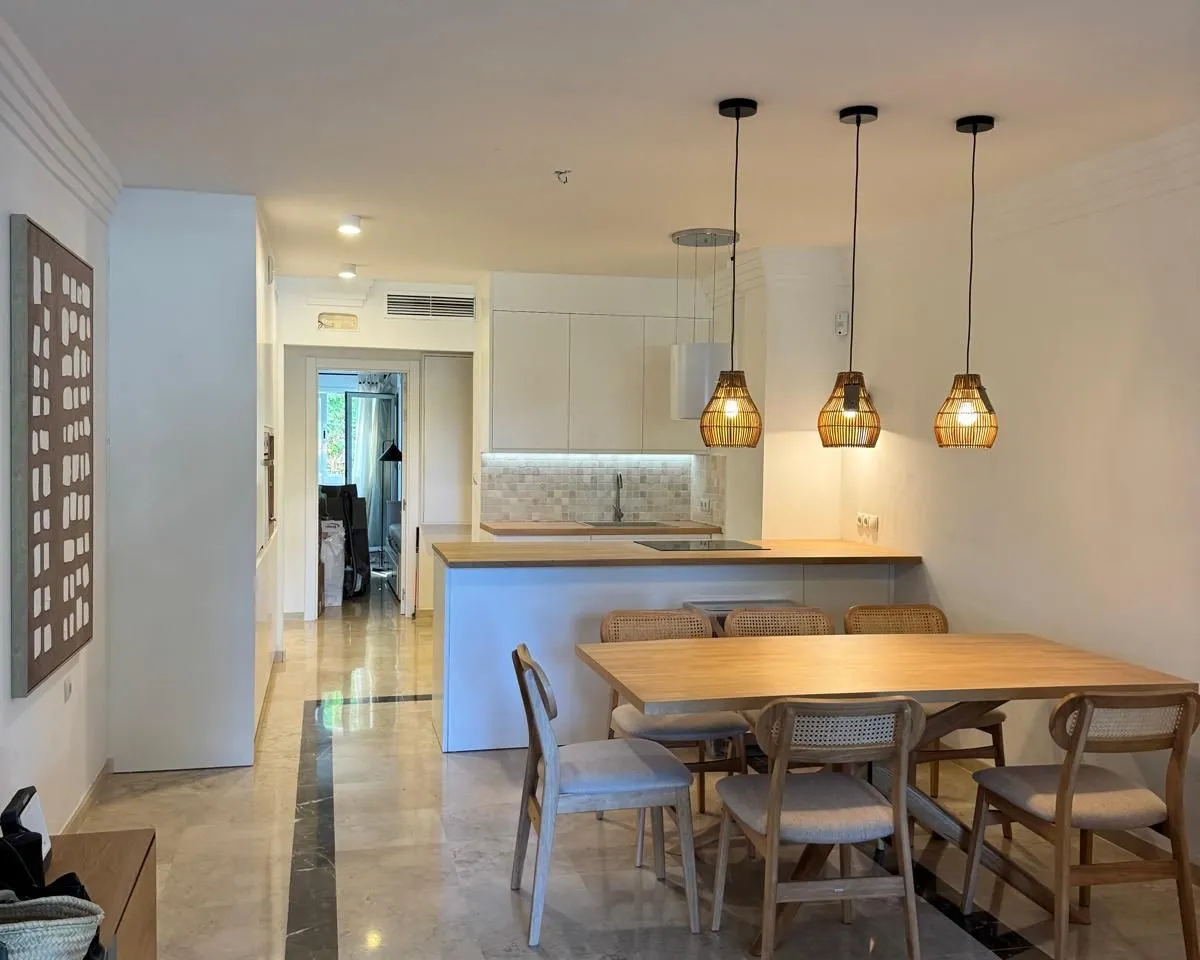 e4cc5c98-fd00-4c44-bea0-4289550ba1e4