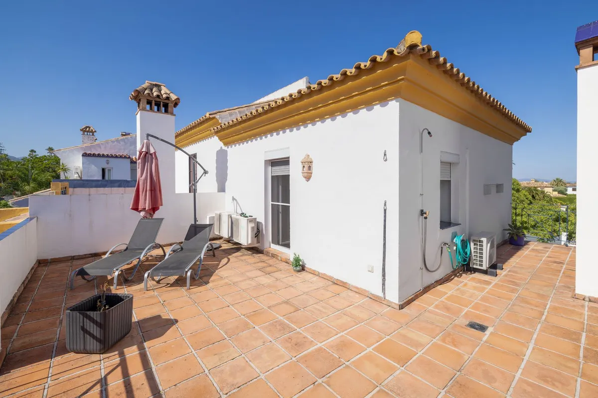 7446553d-2b53-4817-b0d3-e4e2451b0d2b