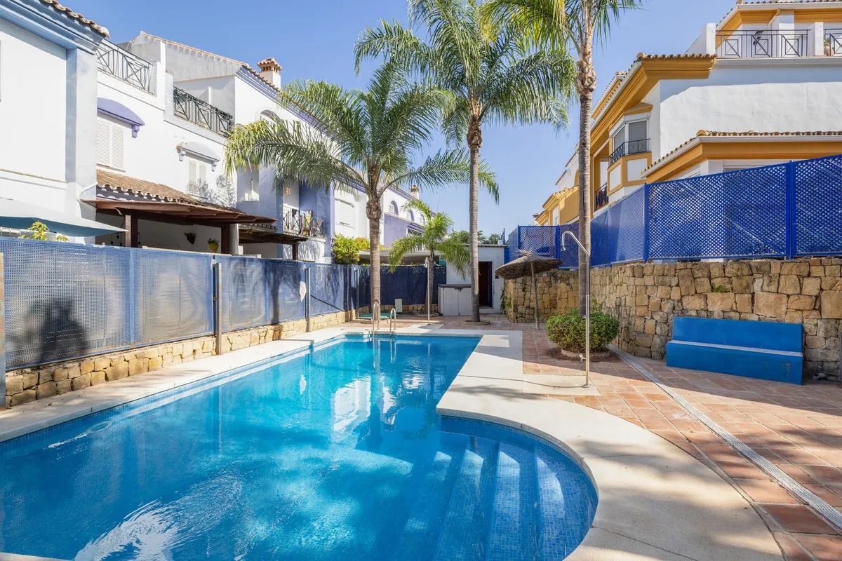 9bf54f96-80e0-4ef7-8acd-29462e136b1a