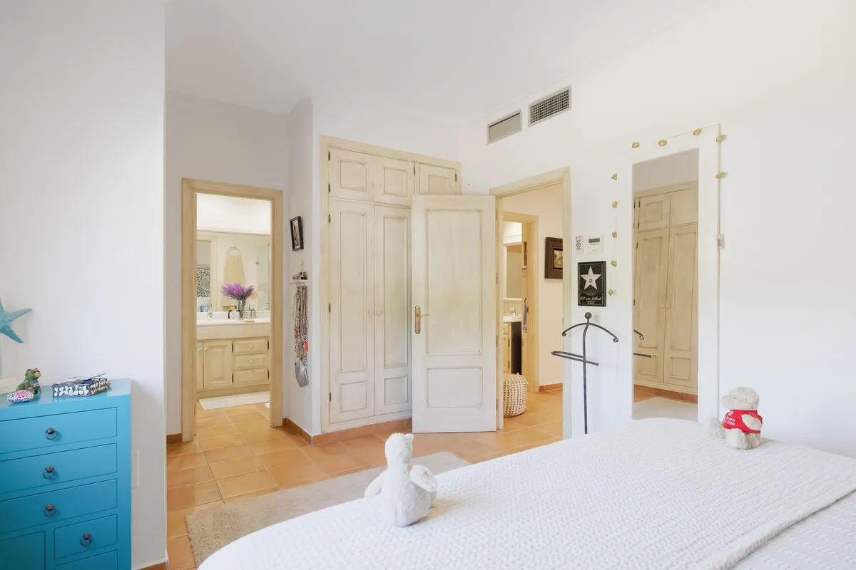 a1fe58d4-8ffd-486a-98ec-2b11d060585b