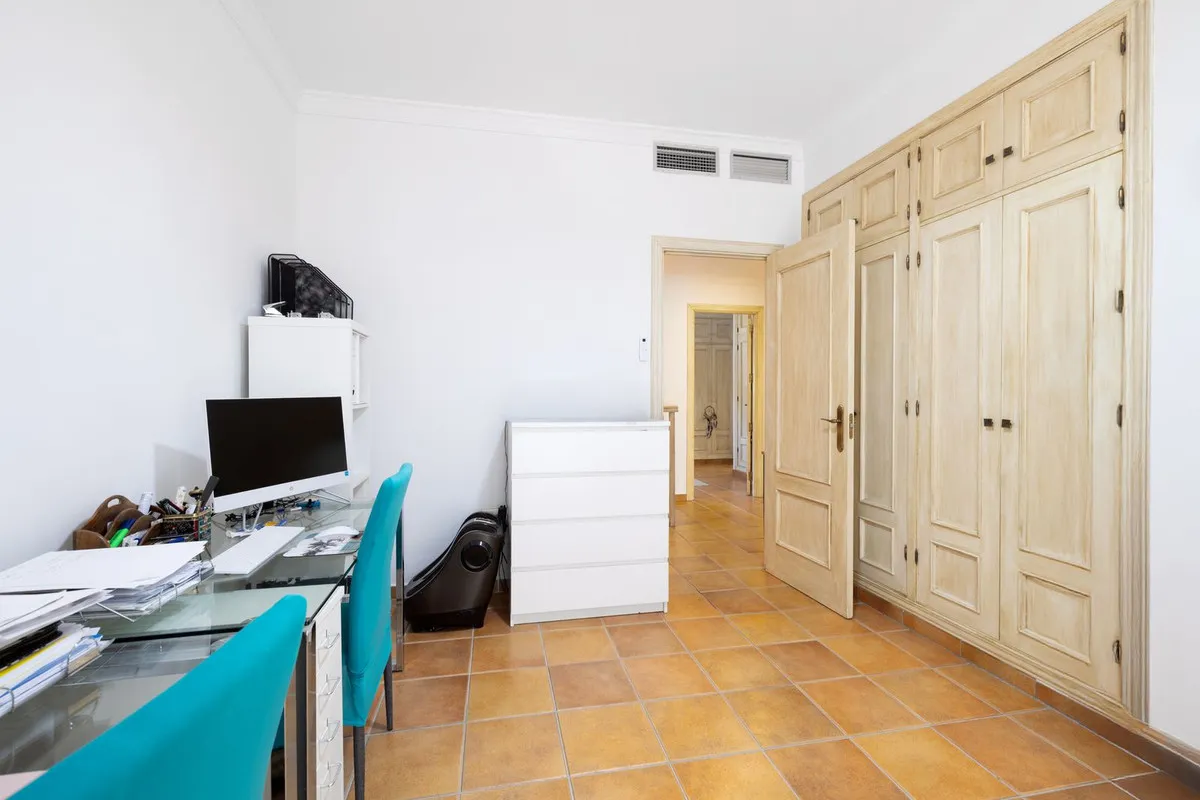 a2d3901c-2733-4038-b0bb-104bb29e0161