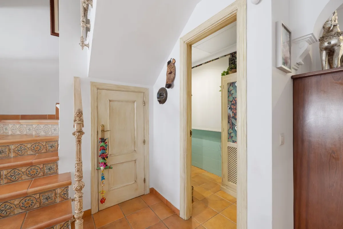 b65c54cb-6605-42a7-bc0b-95627df1d5ab