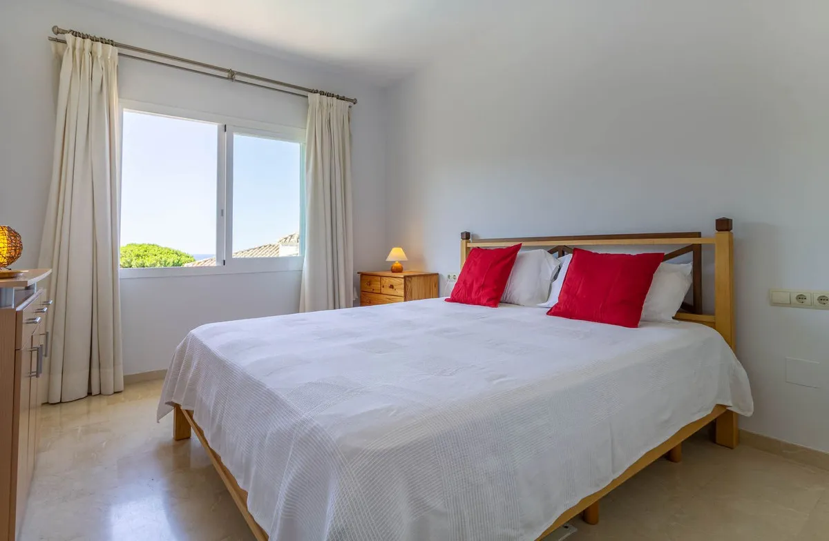 58ad1c6a-a9fe-4840-8d0d-53bbb80db40b