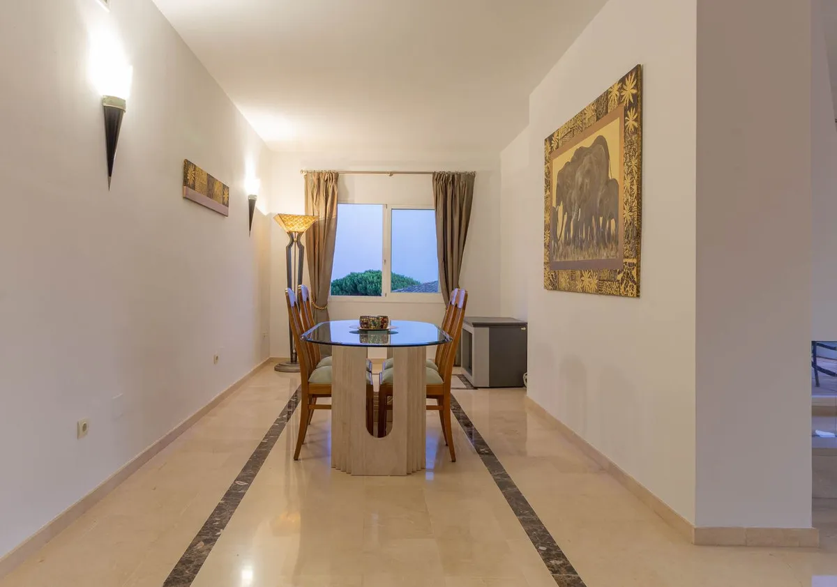 ca4c609e-50d3-430c-bf34-8205e9b76f6d