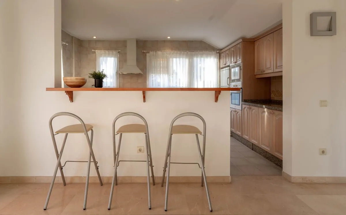 d8f4c097-15e3-4938-8db9-3eec0ca65bf5