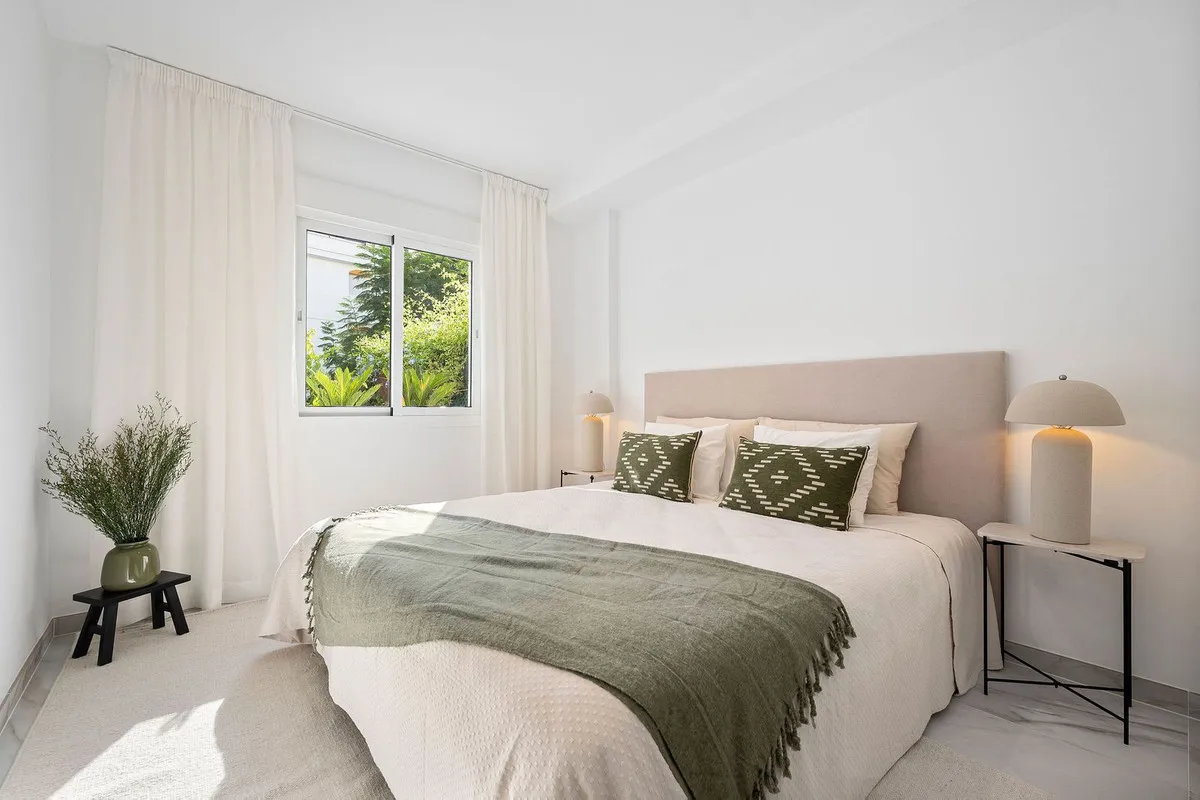 48778875-b8cf-42eb-854e-03f94d2f804c