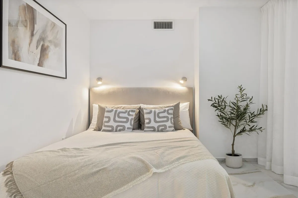 d45543e1-d836-4d6a-8e23-b26ad733f8d6