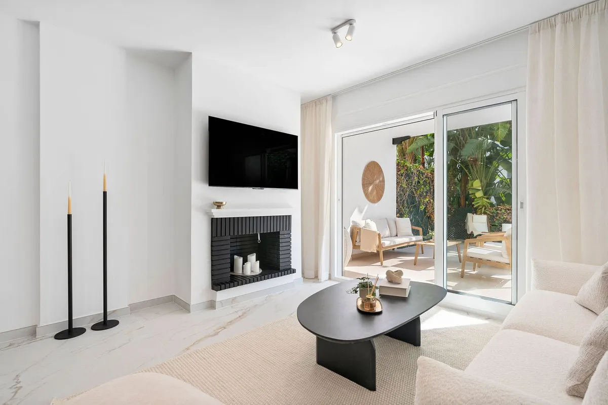 f249de57-9052-44e5-871f-e9c8e5cca564