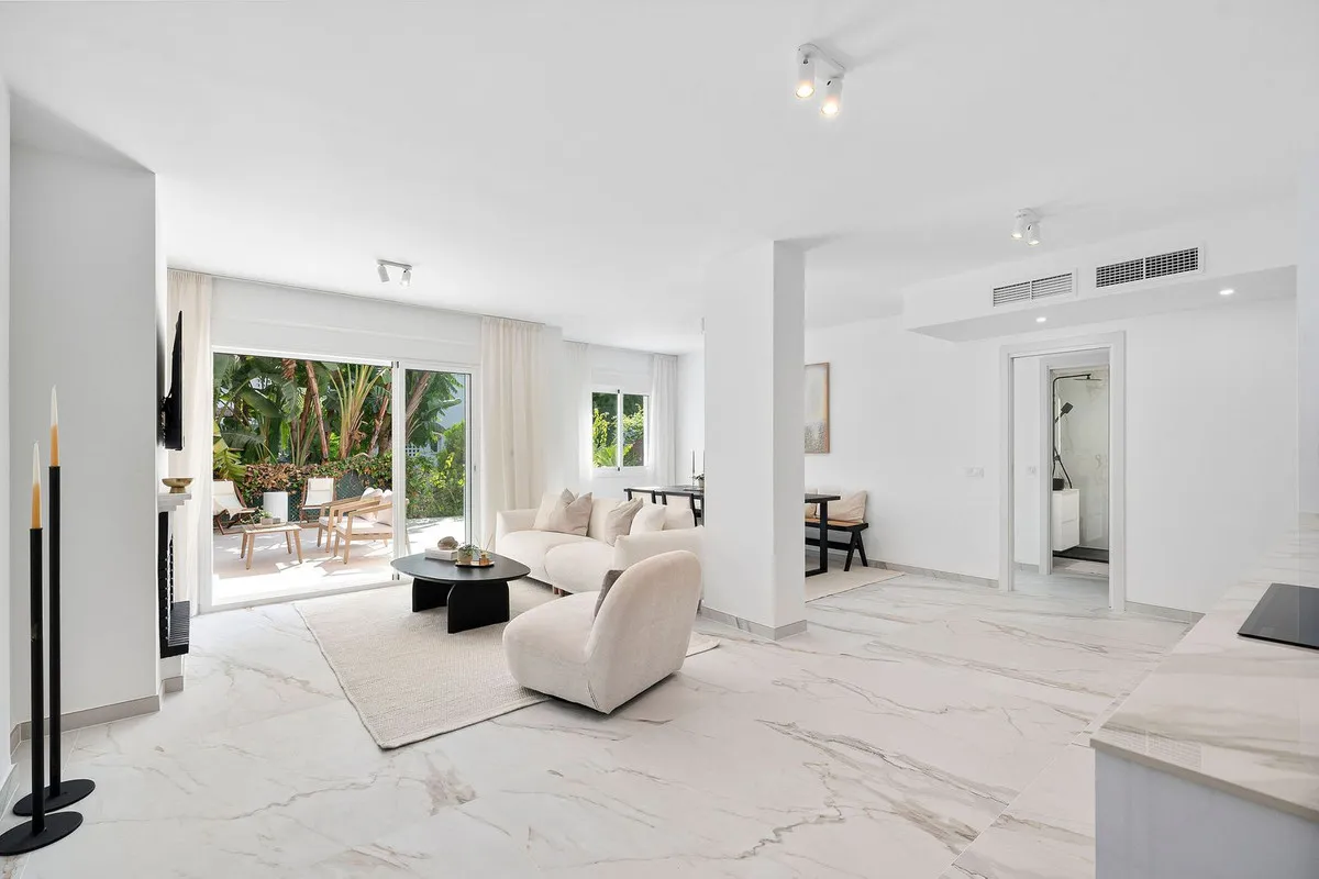 f63d6228-7639-4d7d-9da1-729206bc1105