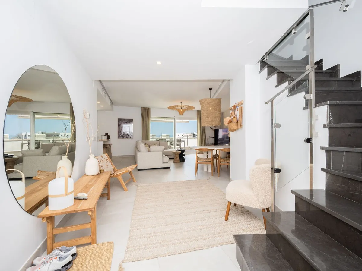 03a20382-60da-48ca-bb6d-2cb418c88704