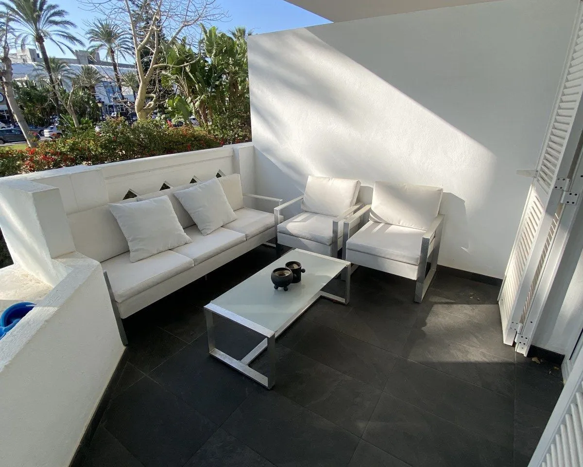 1ede9e3d-d94b-4a35-9ed9-f26c4afe0b4a