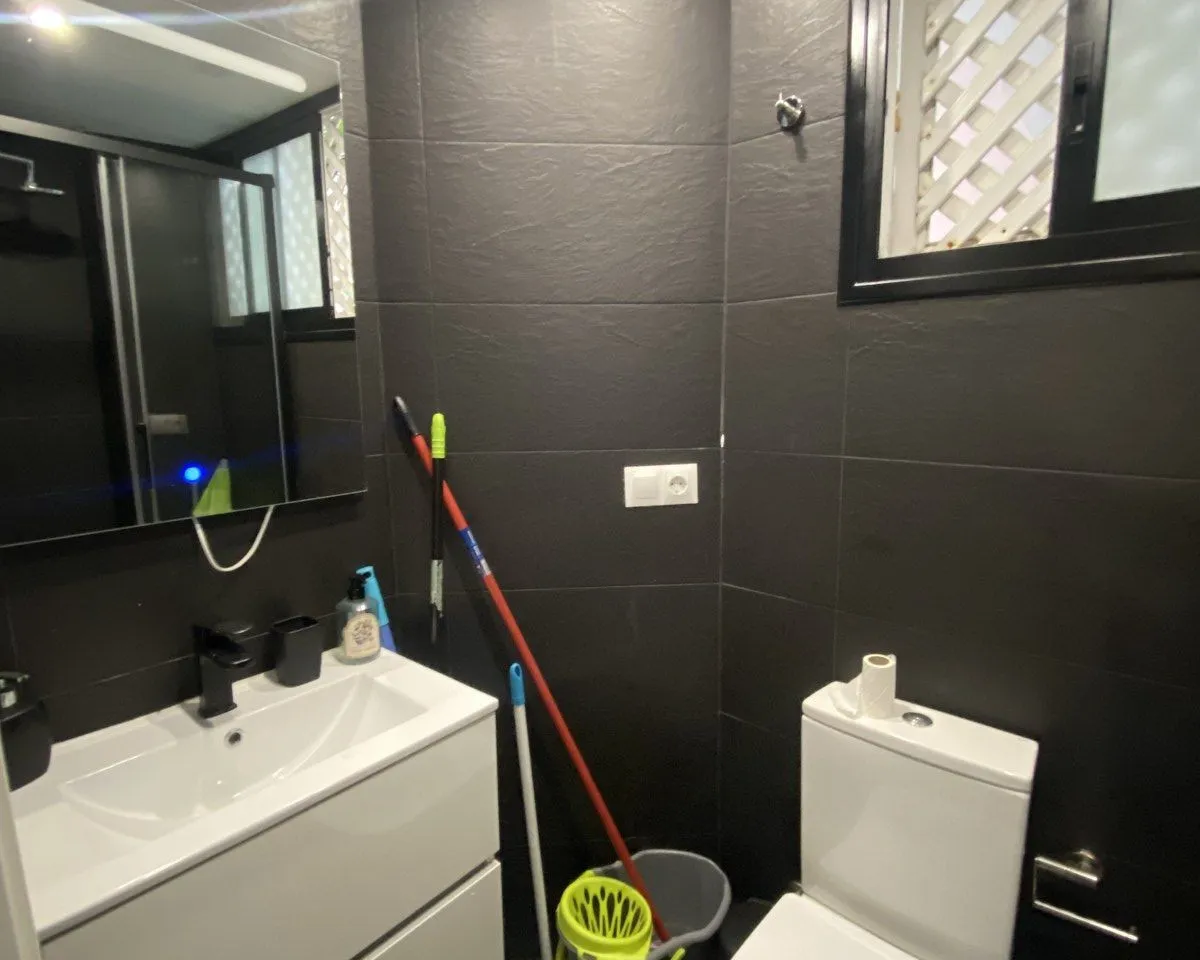 d7a52298-4b12-4a26-bc2e-6d8d0160f80f