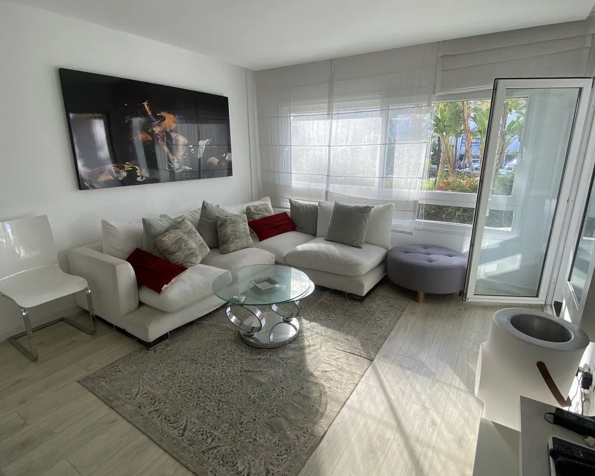 dbee6a6b-2218-4046-9c9d-44d33afd455c