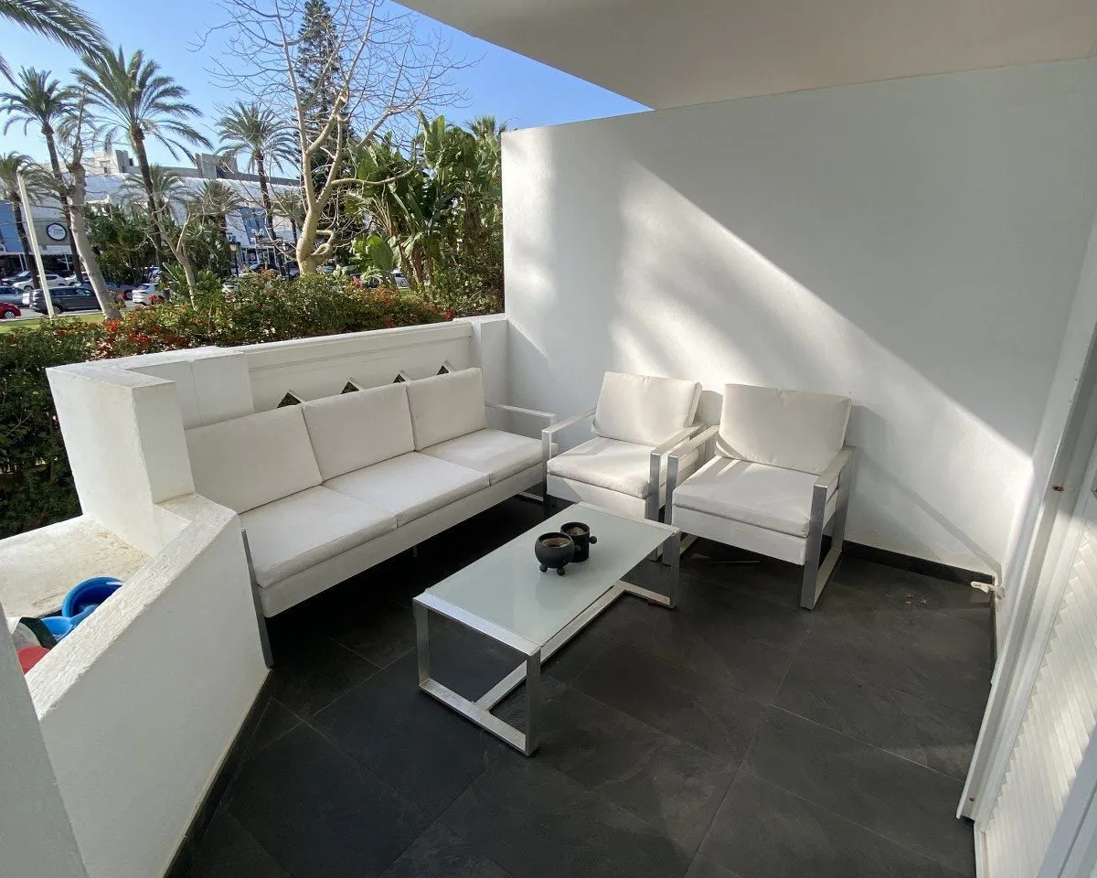 ffdf161a-577a-4334-9346-2956bacb2e9a