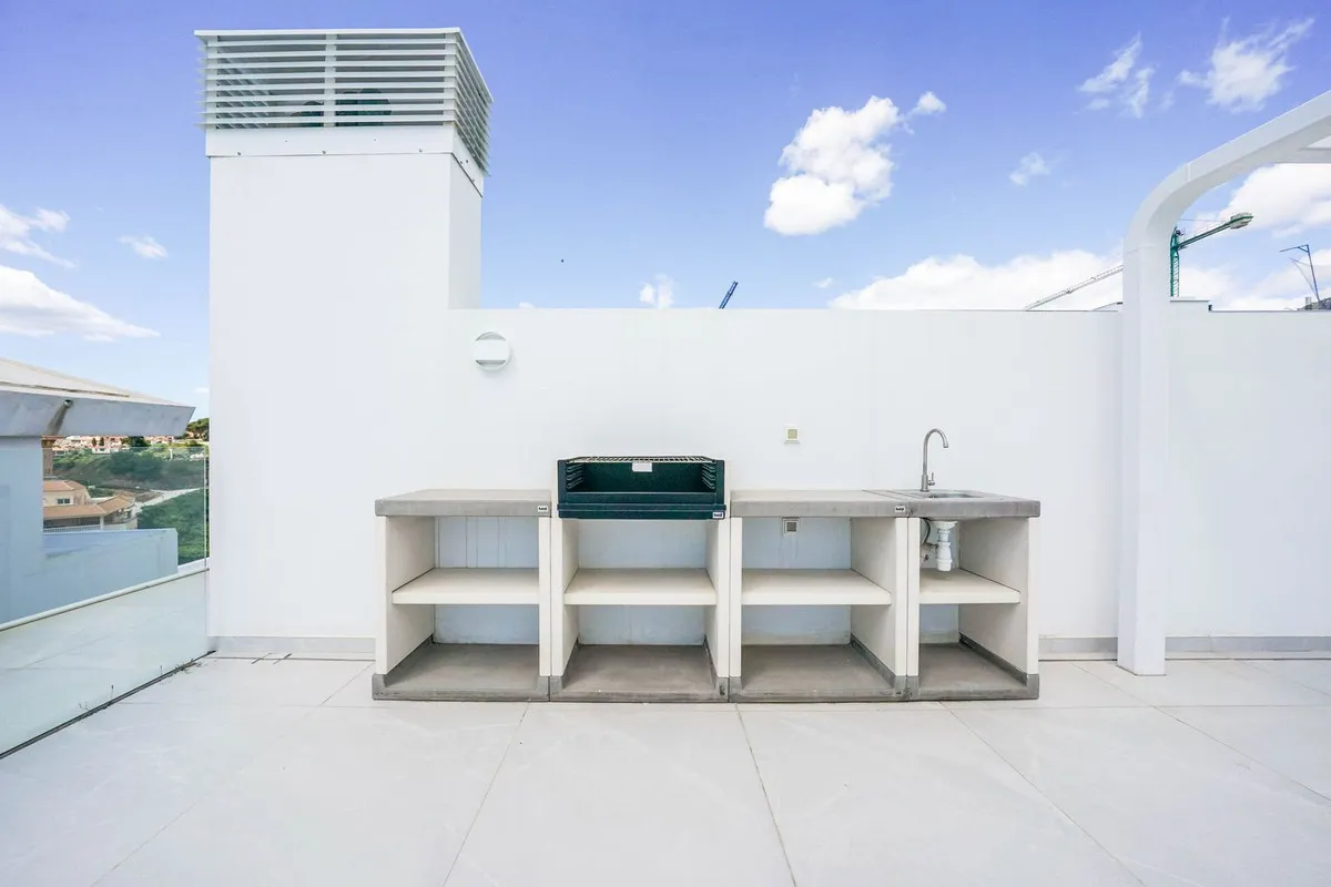 27f8ae19-3518-4333-8844-dff0fdd6f7ec