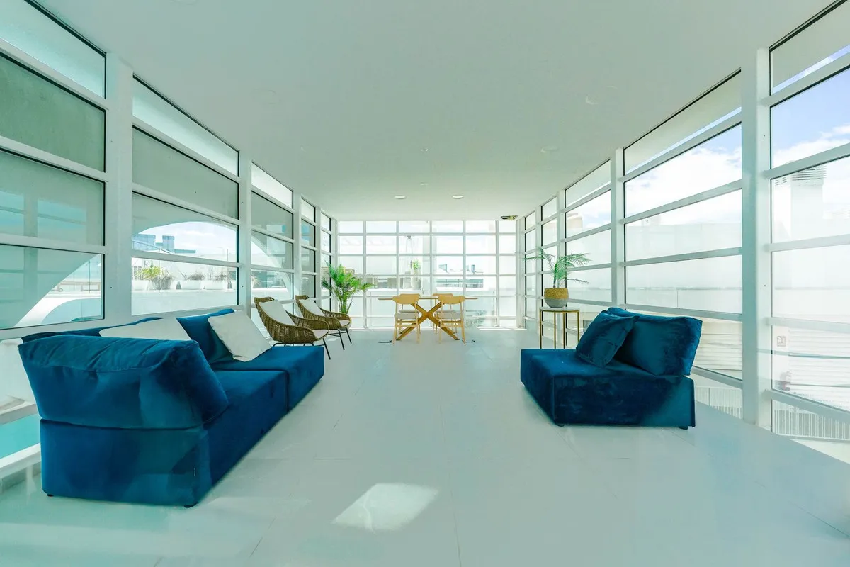 e6817d9a-25ea-4460-bfc8-4af602629d2e