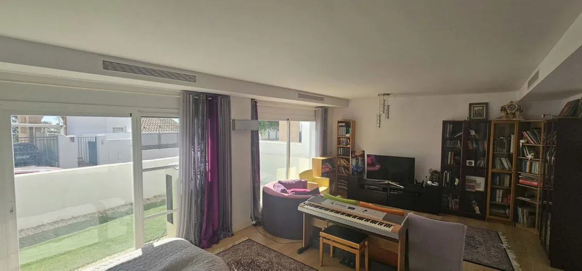 4258a75c-47a7-4f94-9734-4a66e00785da