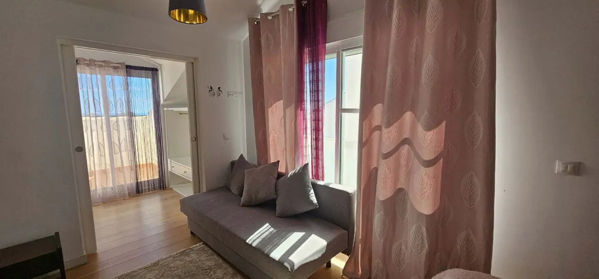 5ad0b2c2-9d7e-42c7-bafb-f4390bc7e9f6