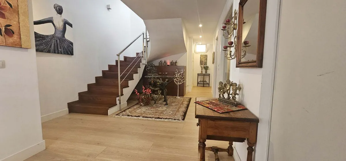 b2bea619-8b13-4837-b6cb-67f44575c44e