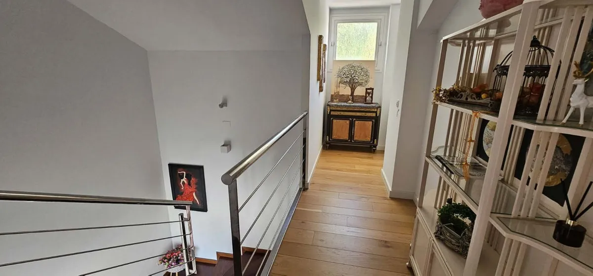 da80bd18-26f8-4f9f-91c7-276ad1f966d7