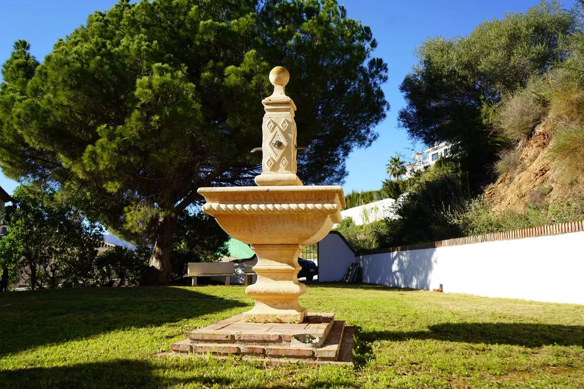 2ed0509c-a7f5-4619-8cc8-3af81e8d66d7