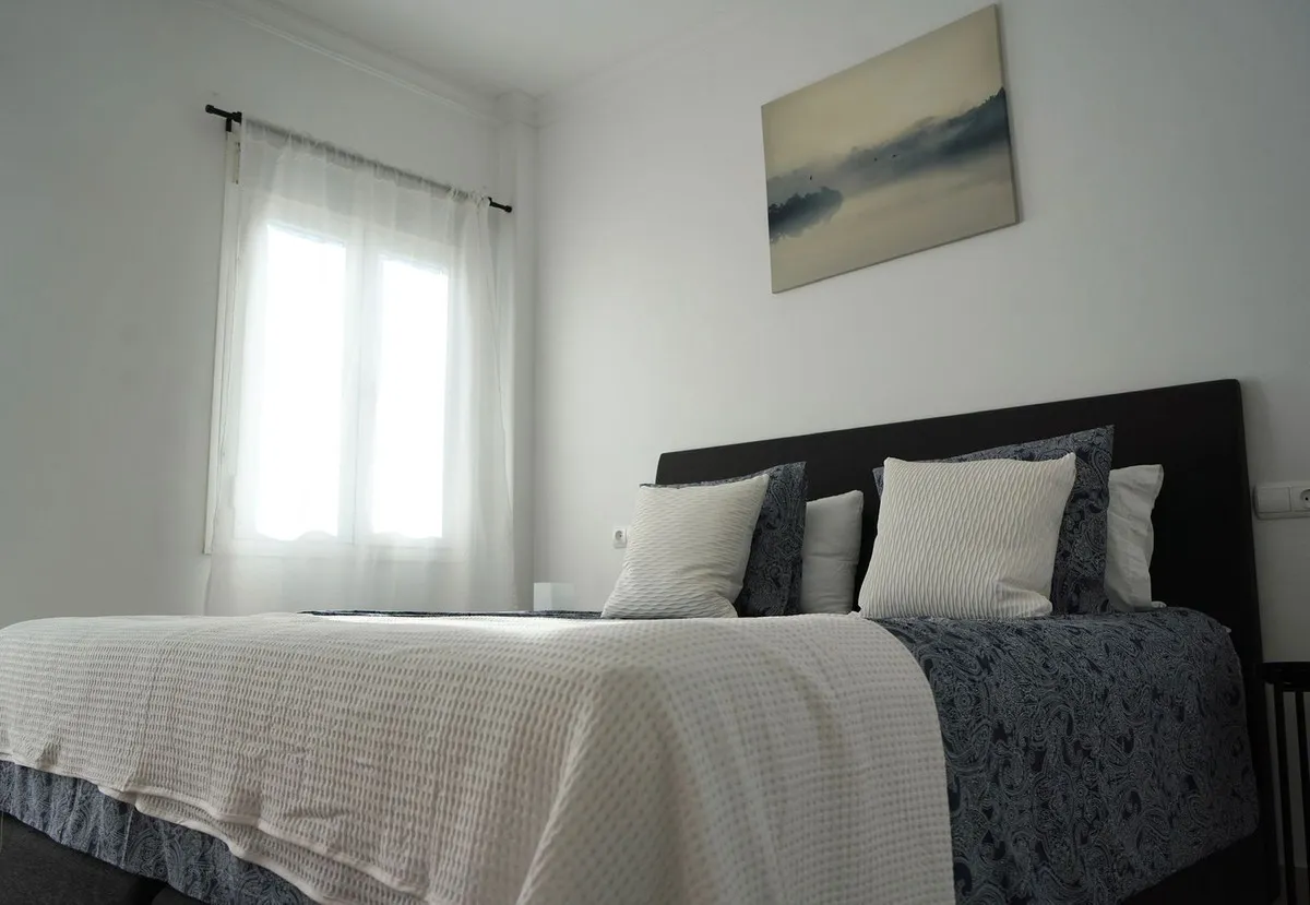 7e010640-dbd7-428d-89aa-9714461ddace