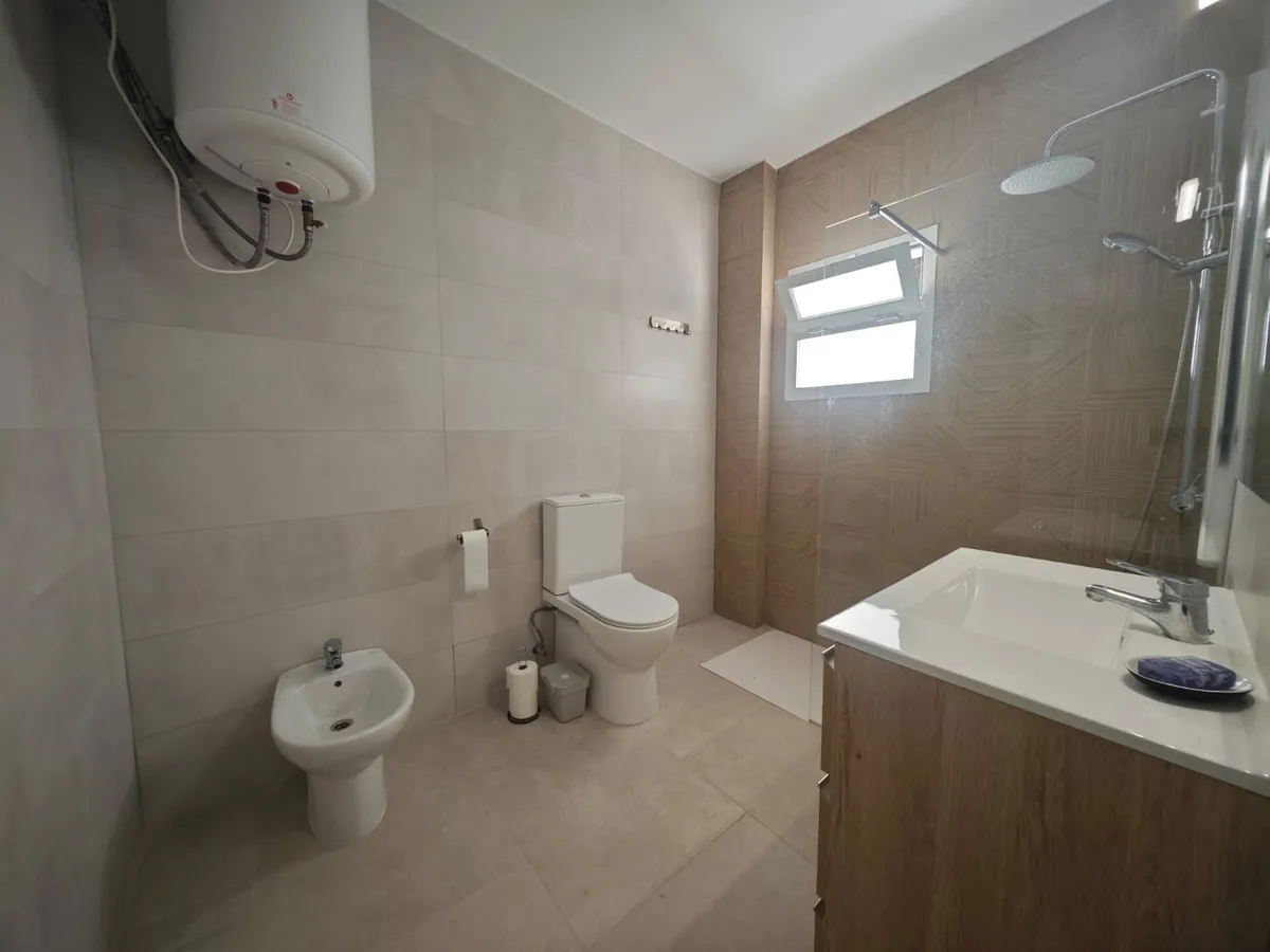 d8e412e2-7dab-4e42-a165-14725cffe917