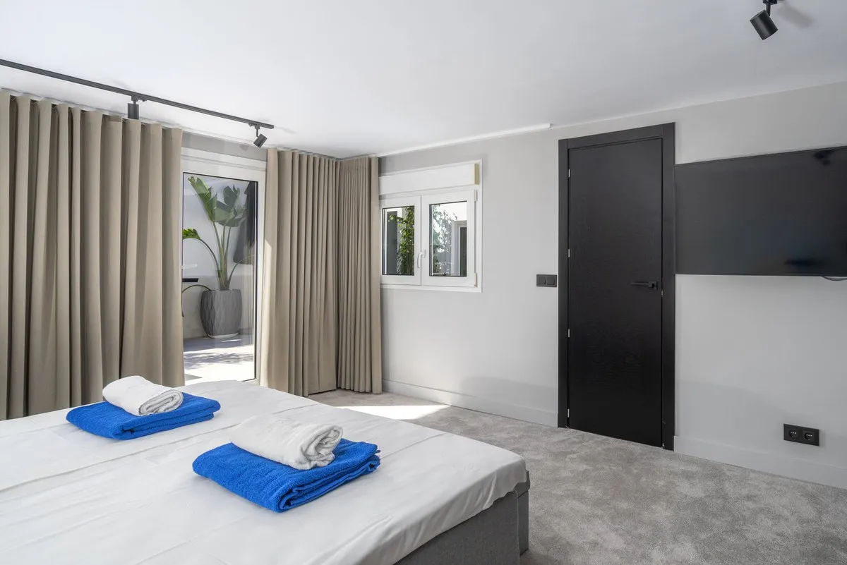 0f5765d7-ab6b-423d-9fdb-43f260ba71b8