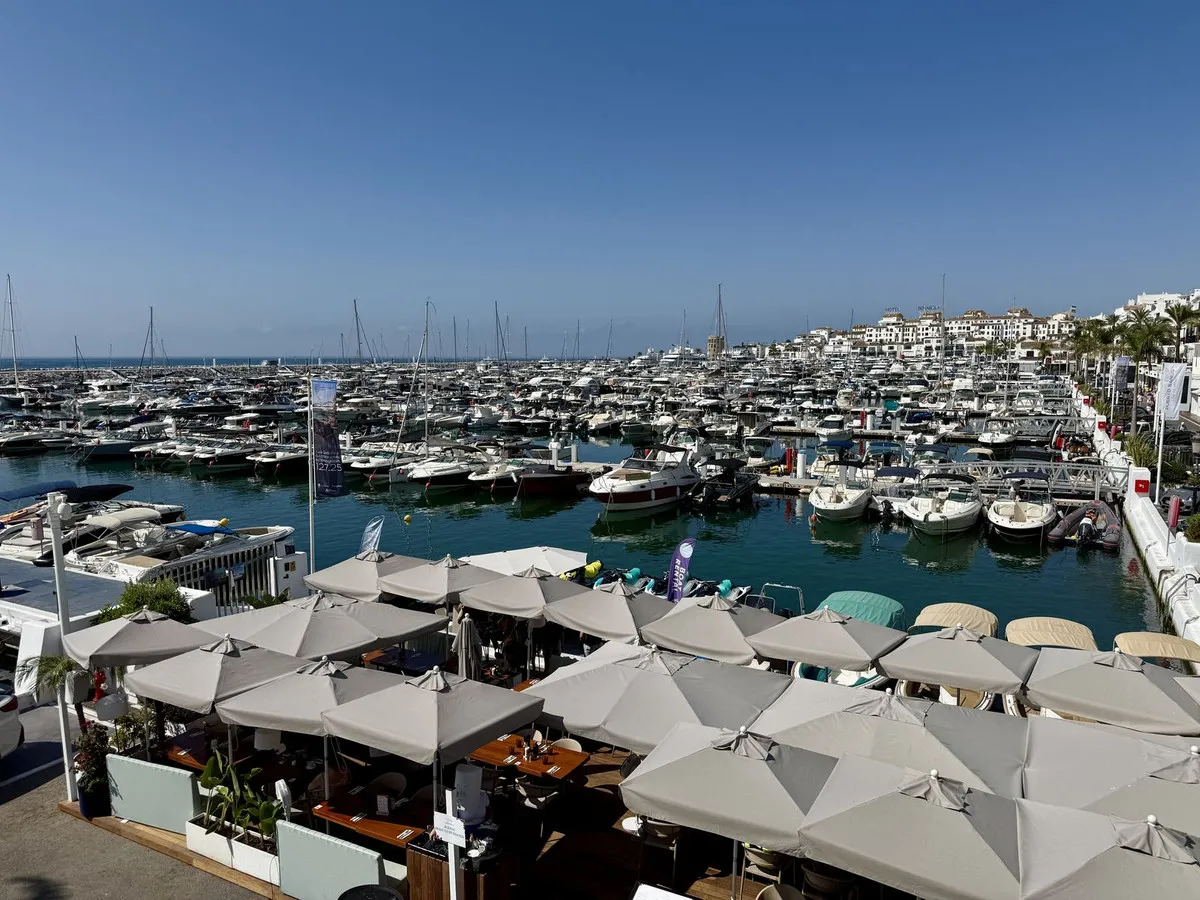 e76ad1f0-3b91-4aac-90ec-48db6451a508