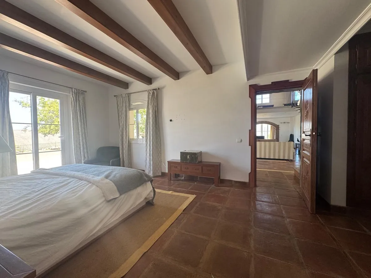 4ffc2e58-a6b0-47a4-912c-65c197252c55