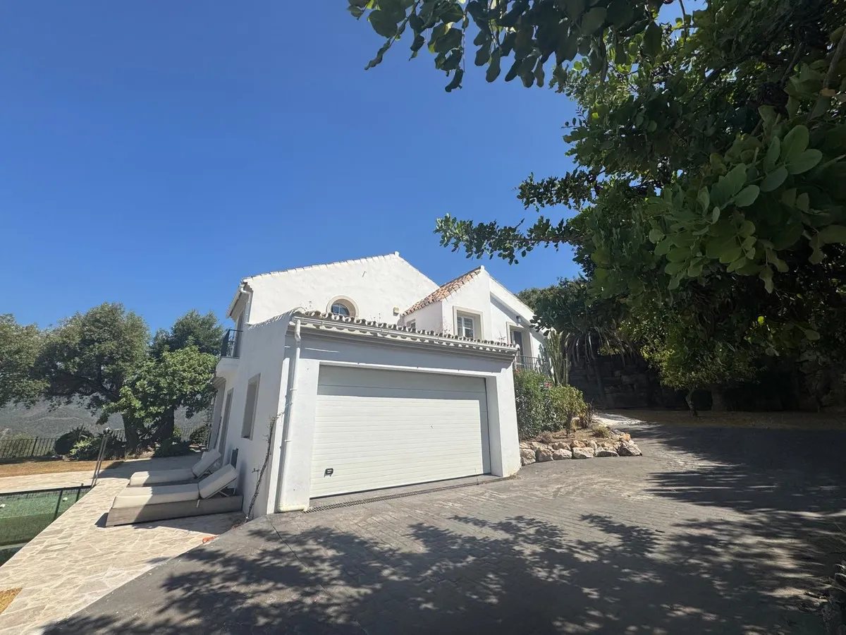 8f58b3d8-9ec5-4e80-ba21-af81ab7d5944