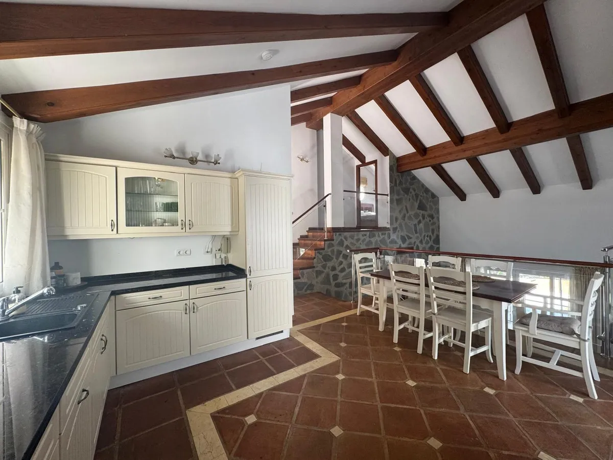 96dcfaa6-fc22-4f7b-bc23-34dea103d192