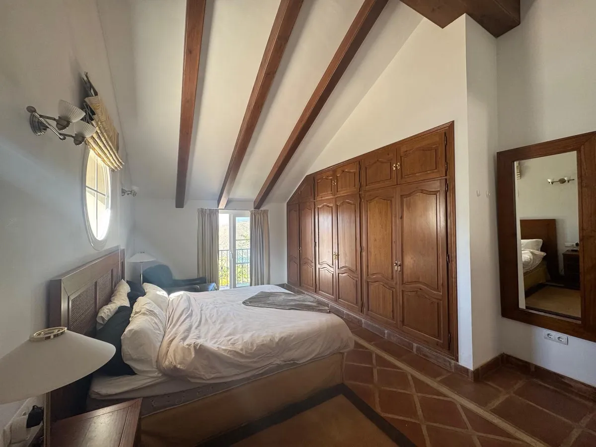 b7cc5b43-2258-4286-a47b-5d7c964df5ed