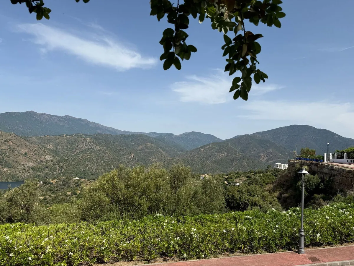 b85969a5-ab20-47c2-8204-a5229f6cc88f