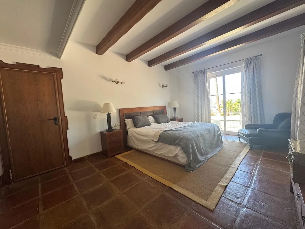 d7bb6a7f-fb24-4d1f-9db5-d7f12964b110