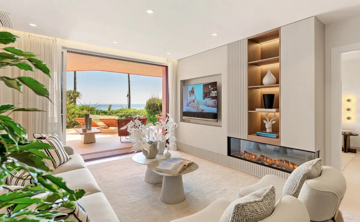 c6843ab2-6c8b-44e8-be18-2fef8ec9f036