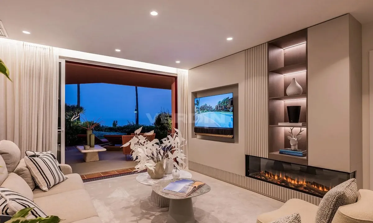 f7f9a6d1-510b-40a6-8438-222eebeb3b02