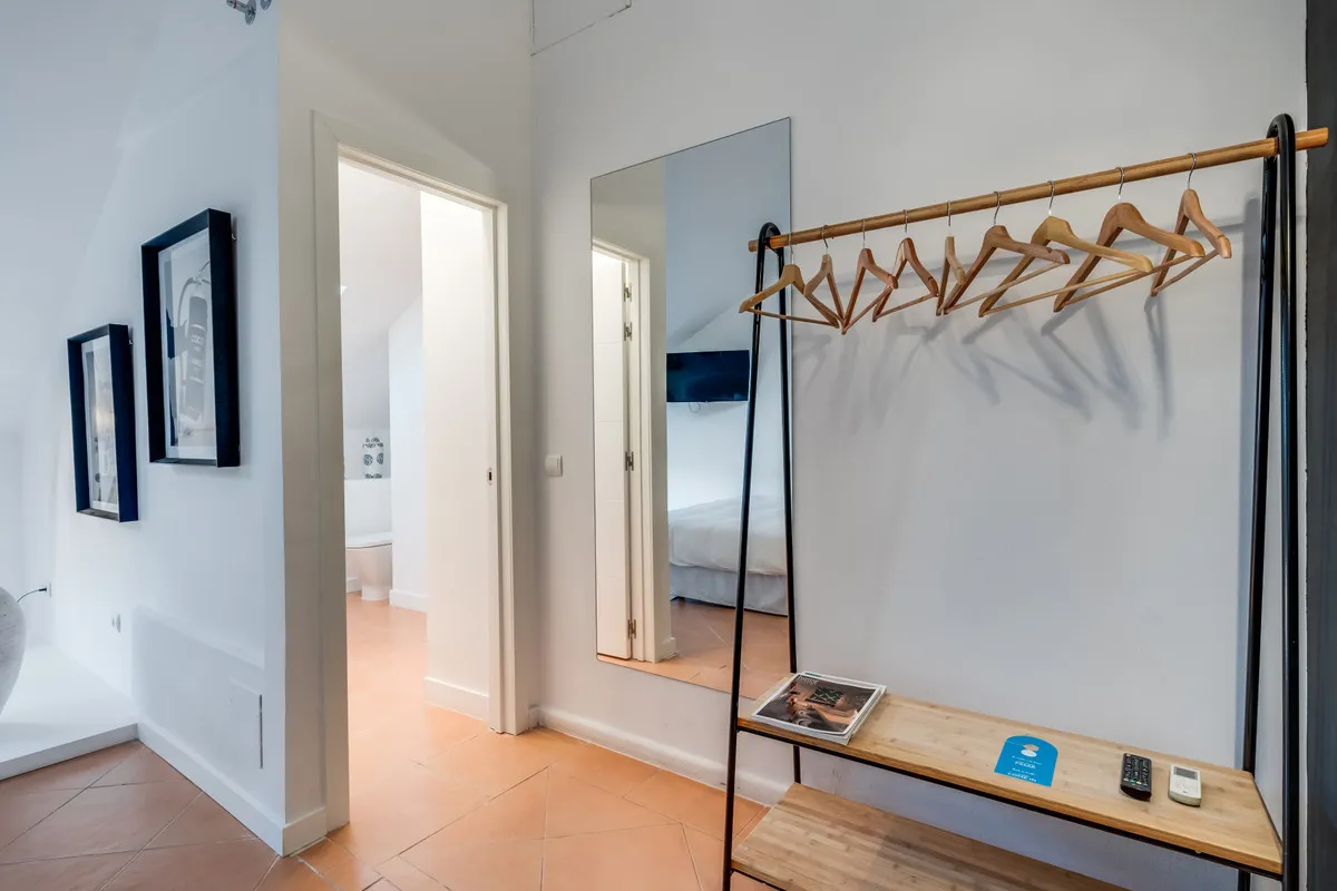 67787fc8-fb7e-466c-985b-2938d9c0dd2d