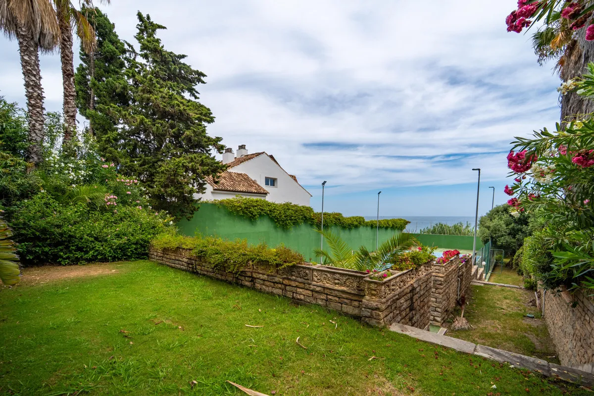 0351c407-e630-4ecc-8be5-0e3495708495