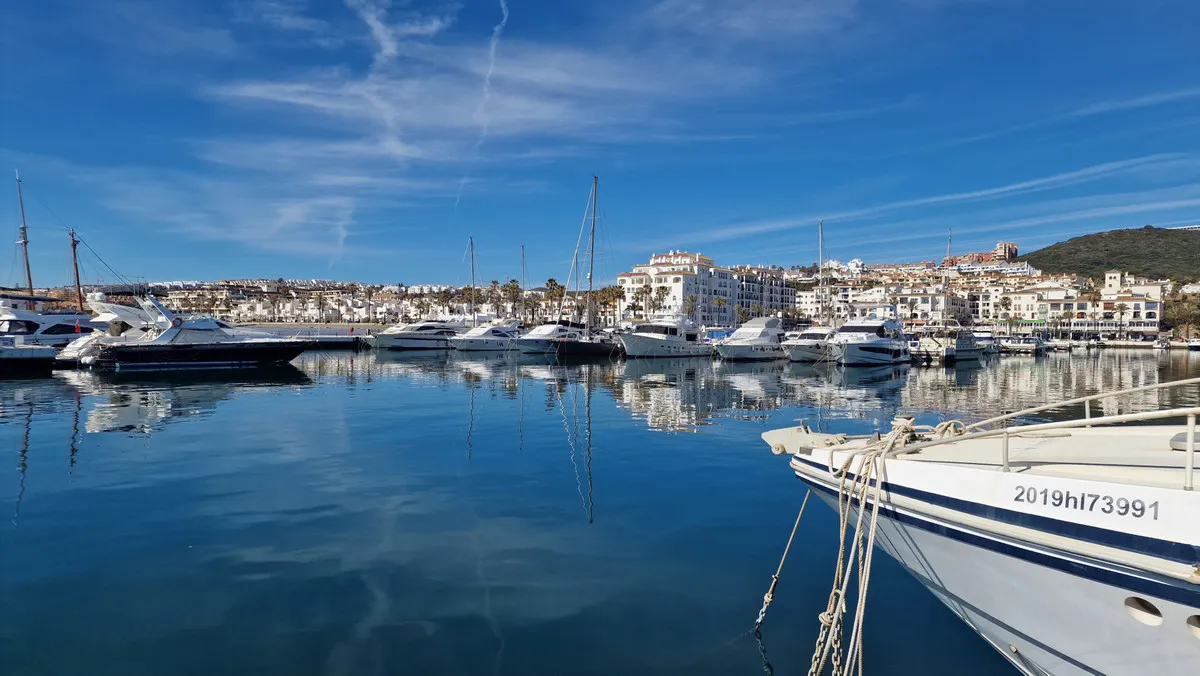 e17b25ae-834f-4800-bda9-c85c51e35233