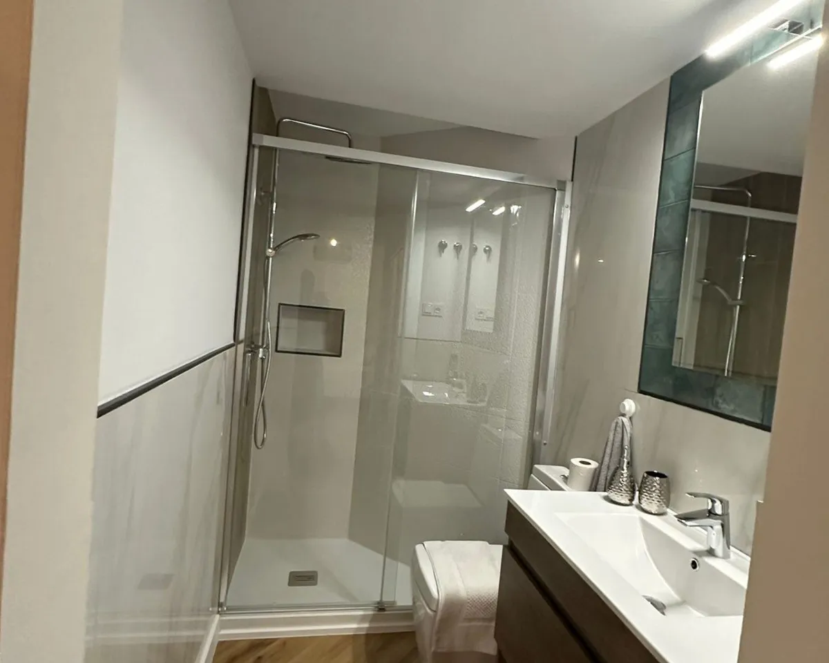 ced82bab-c528-40f1-b8c3-dd910ba1d6c9