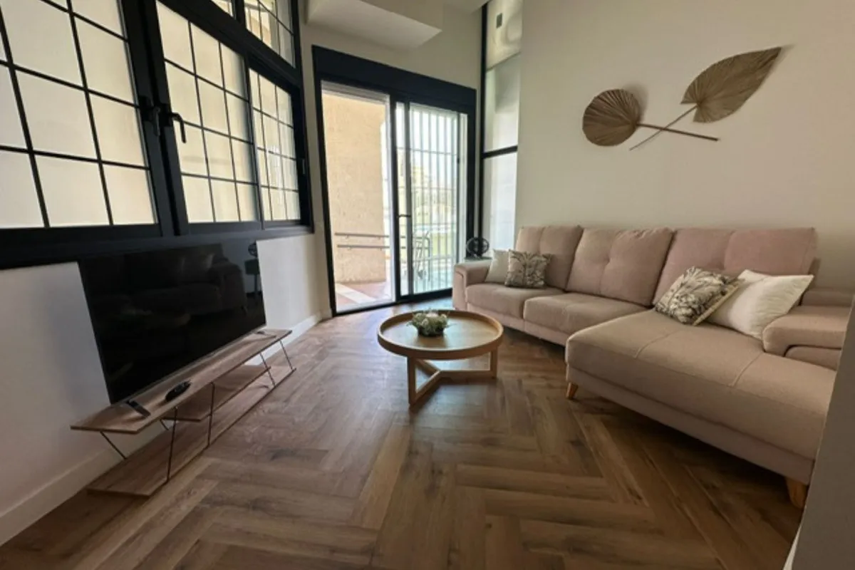 e19720b8-a981-4e56-ab2a-e9ace3da81bb