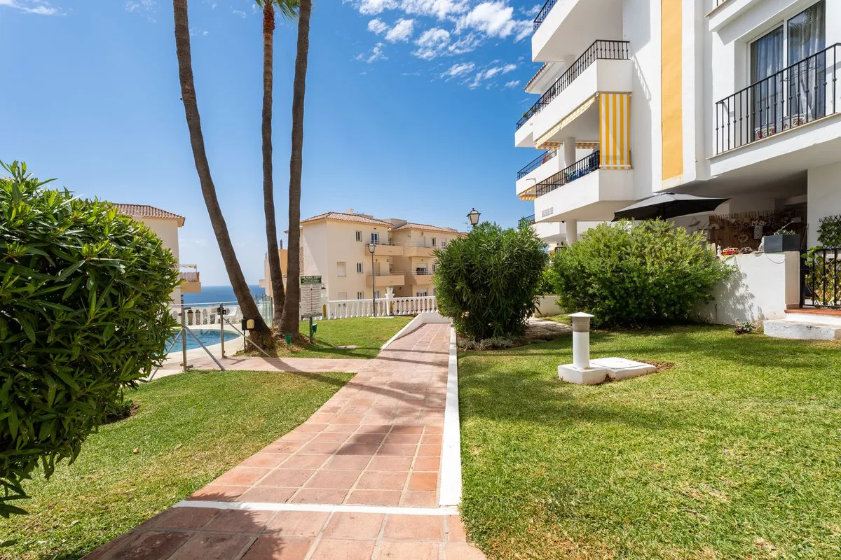 193bc8c4-40f2-4e40-9b01-9b65fd64fb92