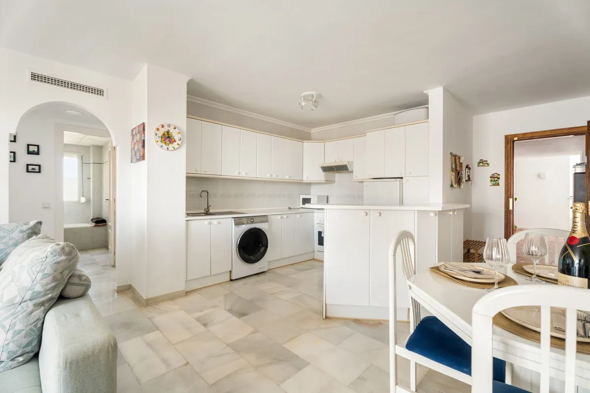 5a6680fa-56da-4dcf-b553-aa2987c4e527