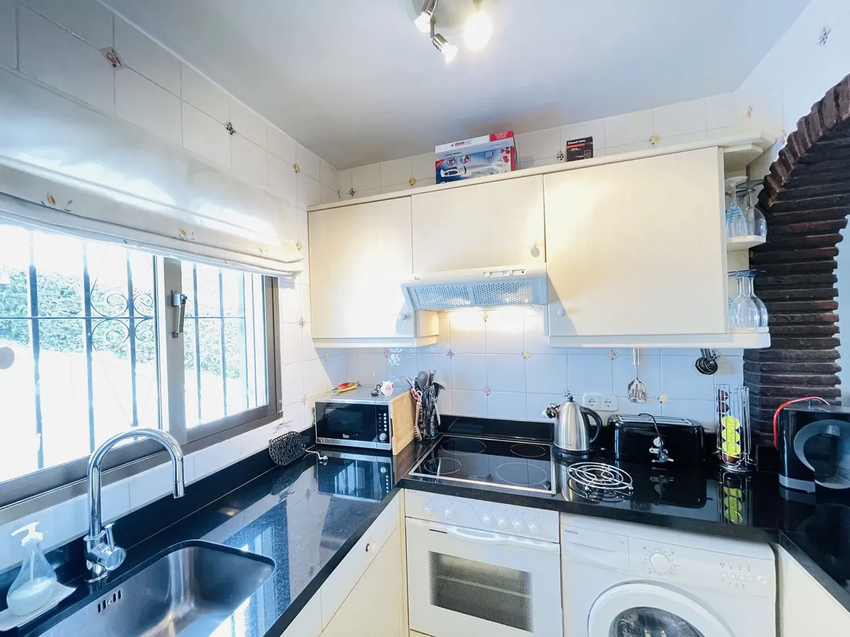 9e608334-2236-427d-8ba8-6165b3aa5900