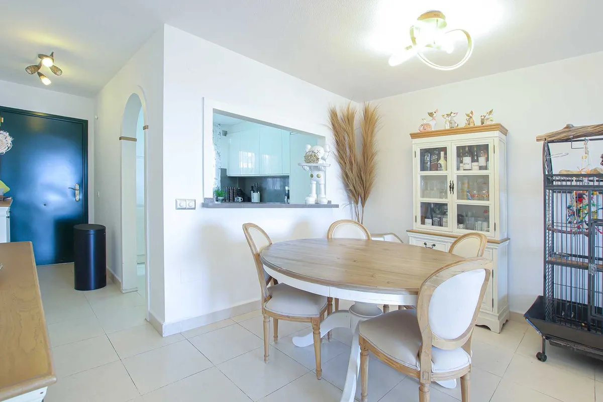 575750e4-765b-485e-ab36-08b57d7f6e19