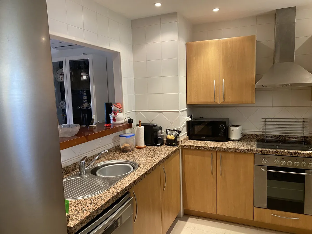 6a1c9945-6dc8-4eb7-bf48-9c71afd47dec