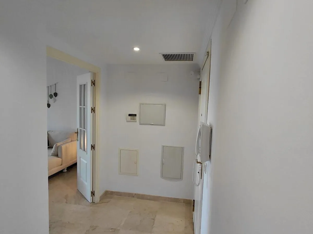 ce1c69ad-0f22-4233-ad05-81e3b793a50a