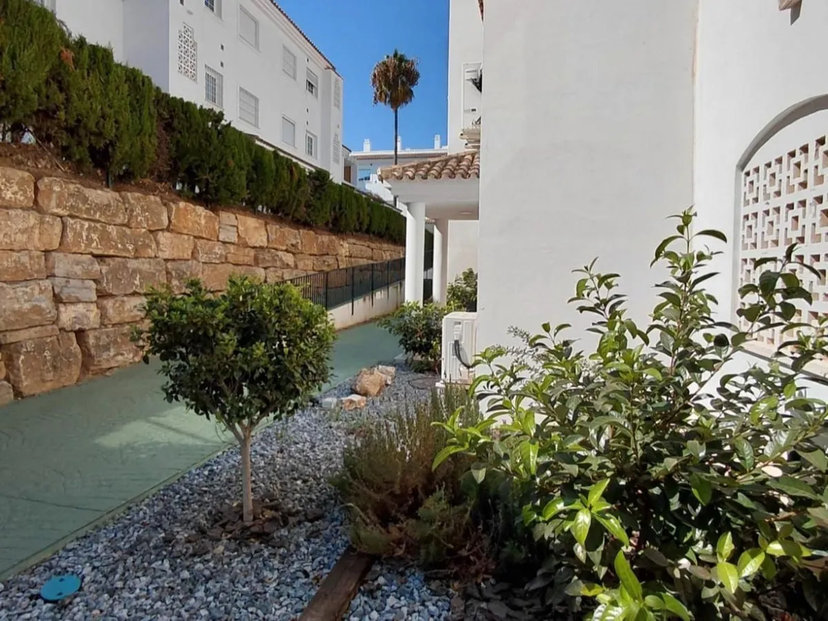 deb98058-0511-4937-91a8-b9be024b60ce