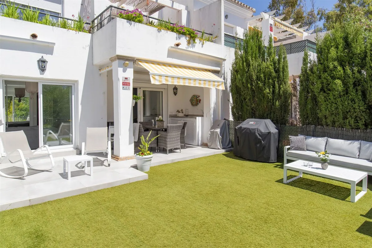 16e5d189-d738-4732-b146-603672cead10